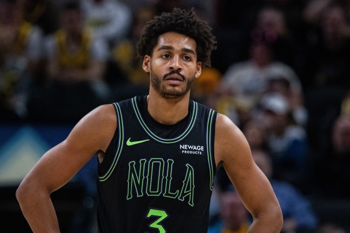 NBA三四月红黑榜 东契奇率湖人狂飙 特纳转投雄鹿陷低迷 NBA三四月红黑榜 东契奇率湖人狂飙 特纳转投雄鹿陷低迷