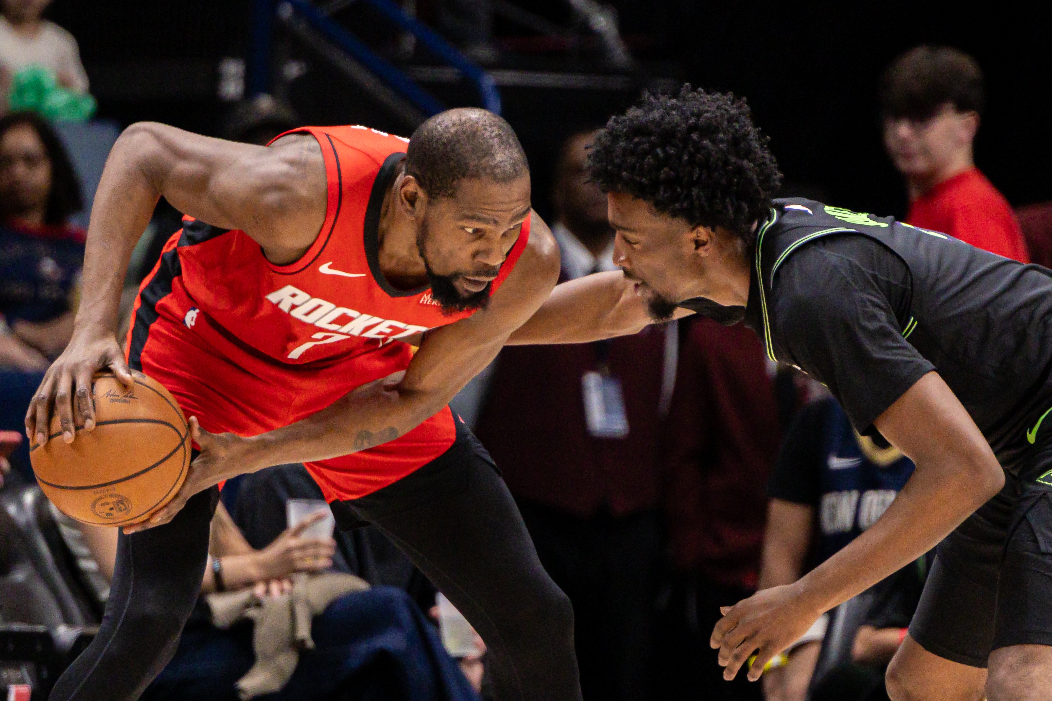 火箭战湖人系列赛前瞻 篮板与换防成破局关键