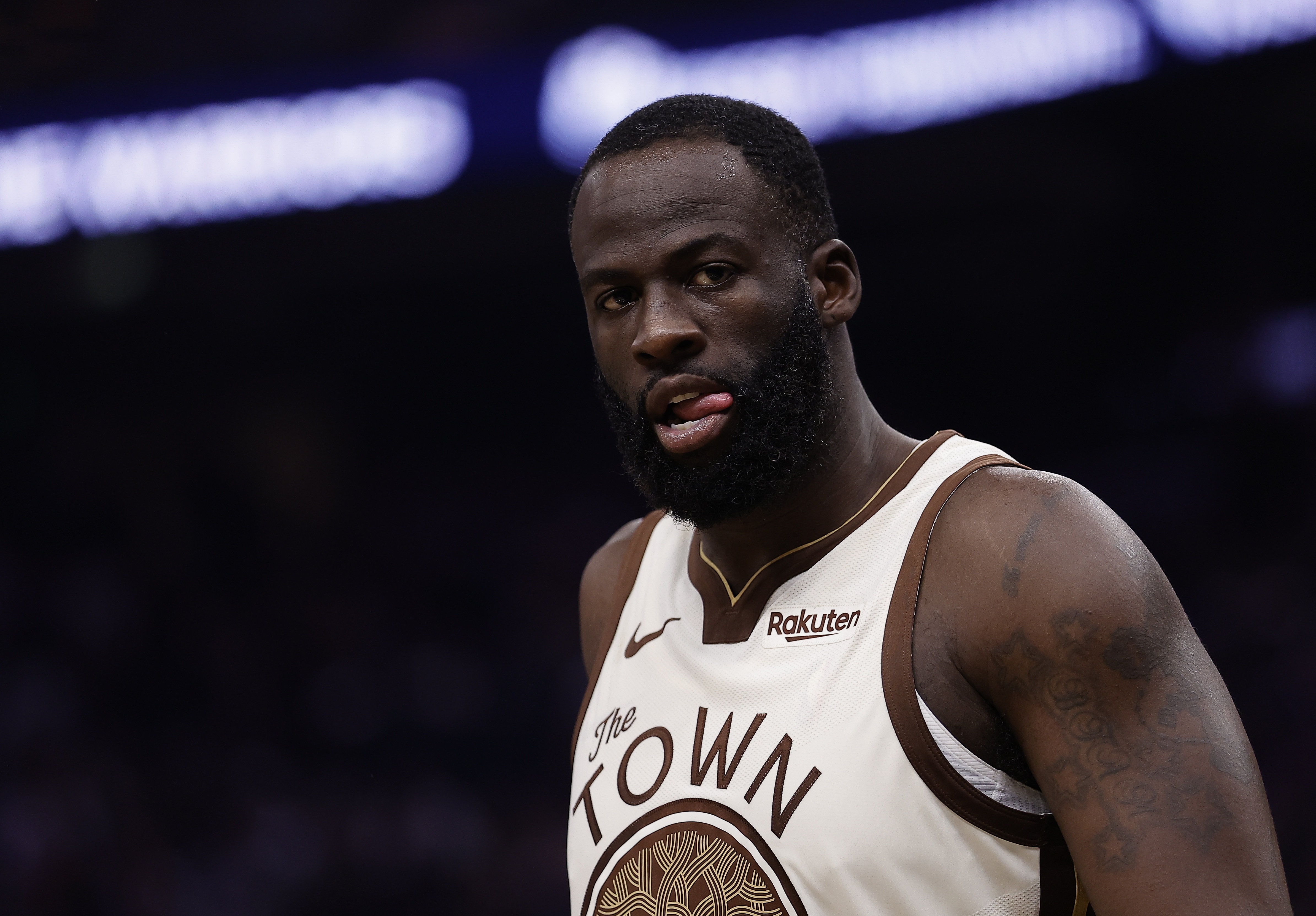 里弗斯力挺追梦名人堂资格 将其与罗德曼同列为殿堂级角色球员