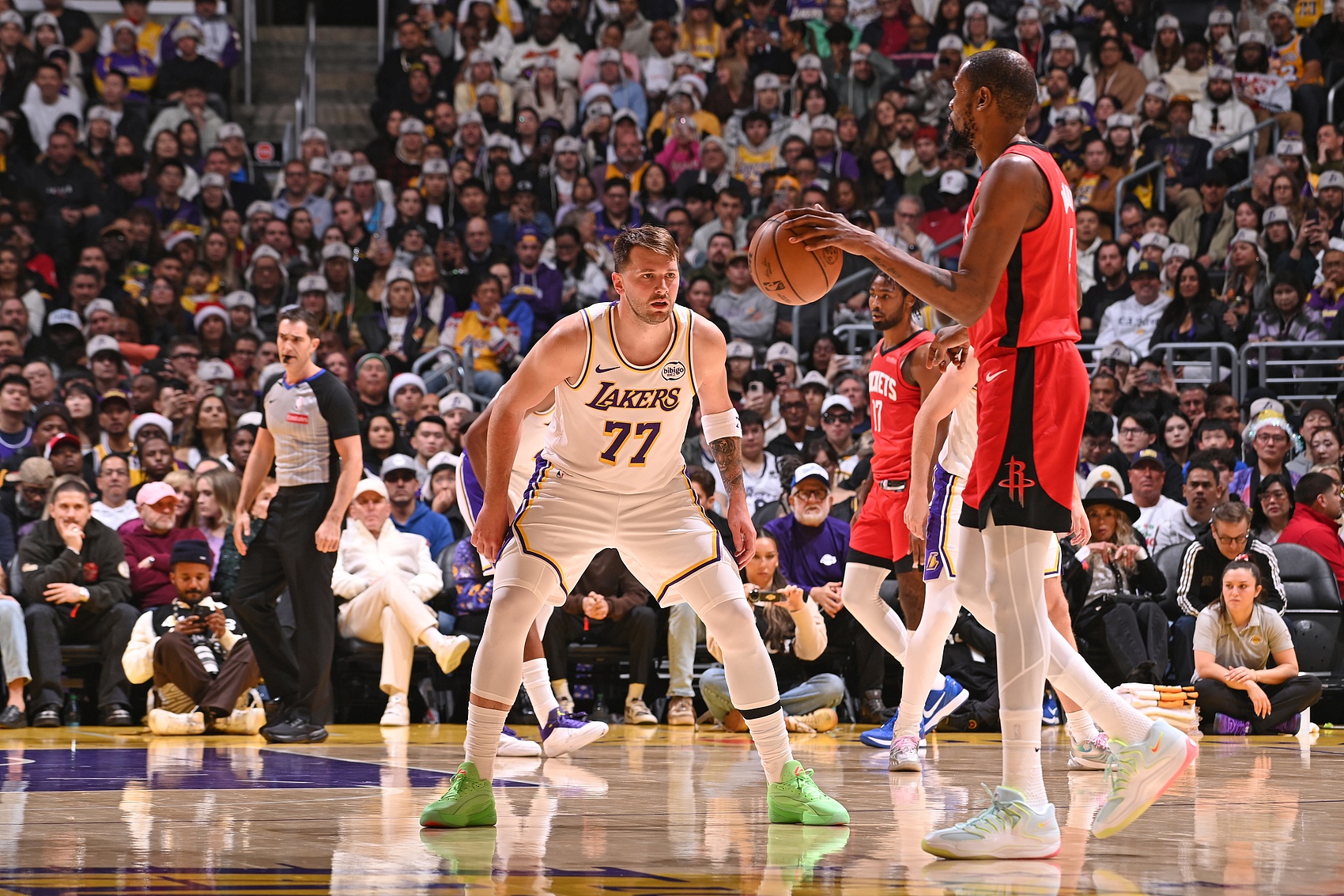 Skip Bayless预测东契奇杜兰特G2复出 称詹姆斯将再获喘息空间