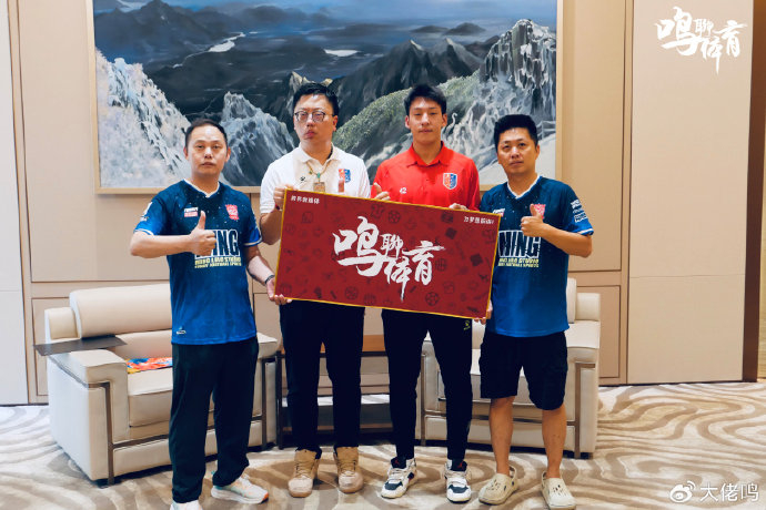 广州蒲公英陈瑜昊赛季总结:5球入账+偶像博格巴 三词定义青春风暴 广州蒲公英陈瑜昊赛季总结:5球入账+偶像博格巴 三词定义青春风暴