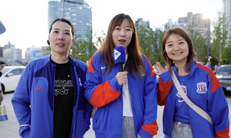 护士节前夜,申花主场邀50名医护工作者现场观战 护士节前夜,申花主场邀50名医护工作者现场观战