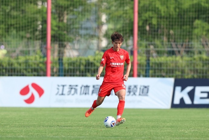王逸伟贴地斩定胜局,上海海港富盛经开1-0兰州陇原竞技 王逸伟贴地斩定胜局,上海海港富盛经开1-0兰州陇原竞技