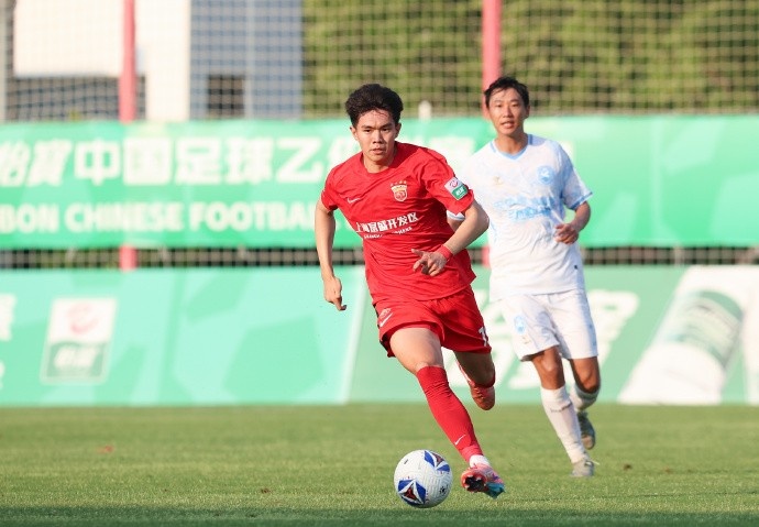 王逸伟贴地斩定胜局,上海海港富盛经开1-0兰州陇原竞技 王逸伟贴地斩定胜局,上海海港富盛经开1-0兰州陇原竞技